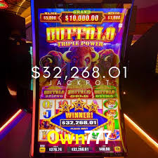 A Ascensão dos Esportes Eletrônicos: Um Novo Paradigma no Entretenimento